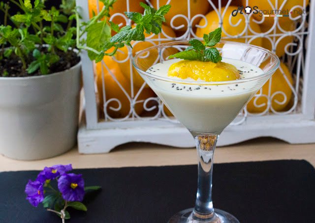 Torrijas de mango en sopa de chocolate blanco [videoreceta]